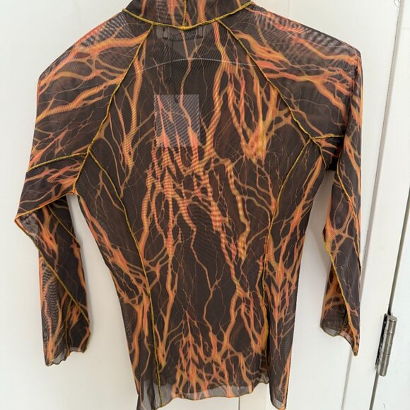 NWT DISCOUNT UNIVERSE SHE'S ELECTRIC TOP - MEDIUM - Picture 5 of 5